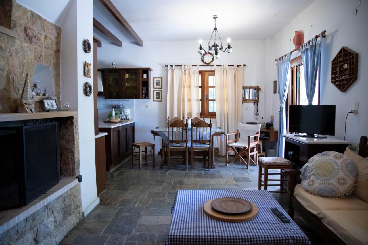 Seaside Haven Kineta Villa ภายนอก รูปภาพ
